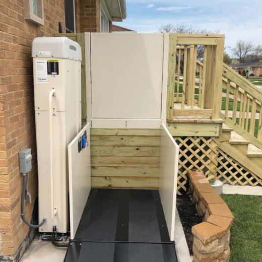 Phoenix wheelchair lift